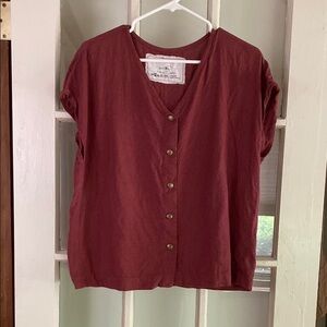 NPL MALTA boxy linen top with front snaps